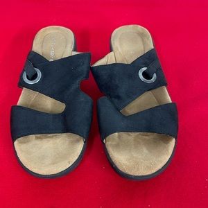 Easy Spirit Womens size 8.5 Sandals Black